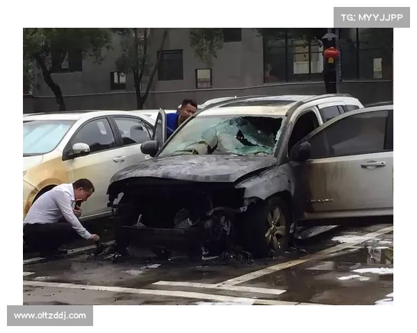【注意】才2年多的车已经惨不忍睹,车主:已经身心憔悴无力去维权了 【注意】才2年多的车已经惨不忍睹,车主:已经身心憔悴无力去维权了